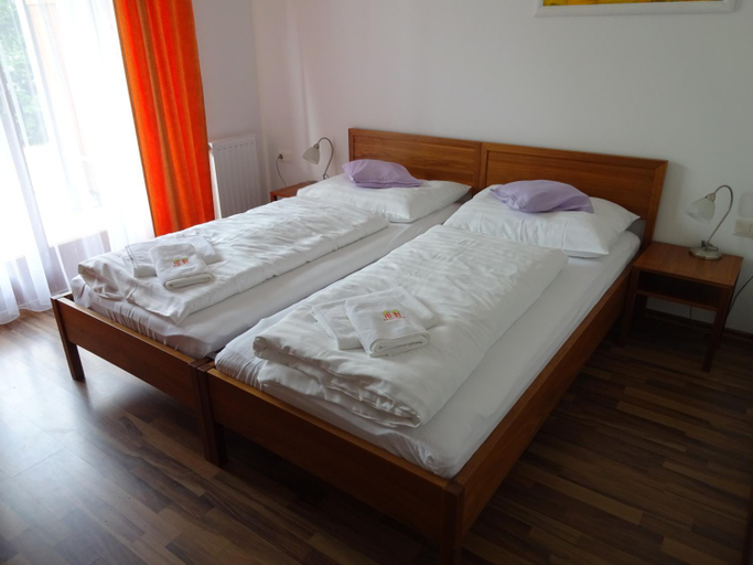 Bedroom 2, Balaca Panzio, Veszprém