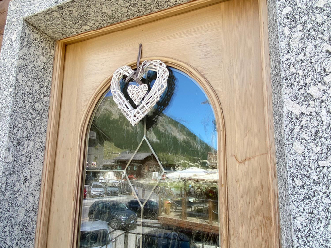 Others 3, Skyrim Apartment - City Centre, Sondrio