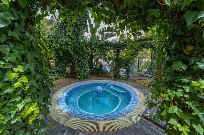 Others 5, Lavanda - Apartamento Privado en Villa Compartida, Marbella, Málaga