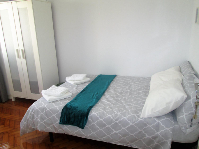 Others 2, Belem Cozy Bedroom, Lisbon