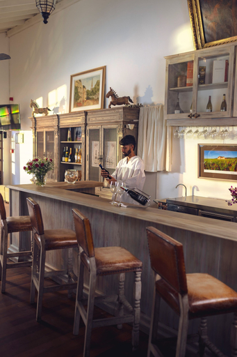 Food & Drinks 5, La maison de Colombo, Thimbirigasyaya