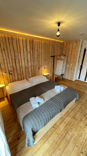 Bedroom 2, RamsAu-das Gasthaus, Bad Tölz-Wolfratshausen