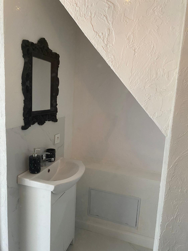 Bathroom 3, White Apartment, Elbląg