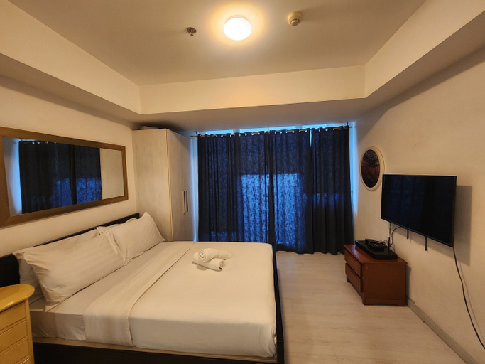 Bedroom 2, Azure Staycation by AMRS Near Airport, Parañaque
