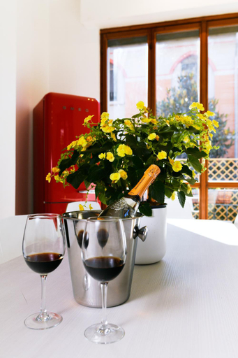 Food & Drinks 5, La Villa bed & breakfast, Milano