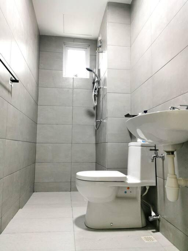 Bathroom 5, Paradise Home- 10Pax/4CarPark- Pg Bridge/KPJ Hosp, Central Seberang Perai