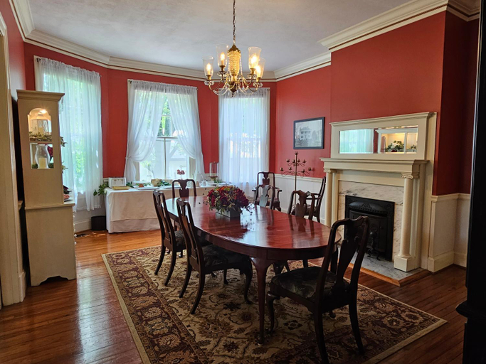 Others 3, Winridge Manor, Amherst