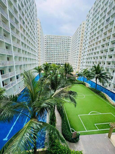 Others 2, Shore Residence D22 shortwalk MOA Balconypoolview, Pasay City