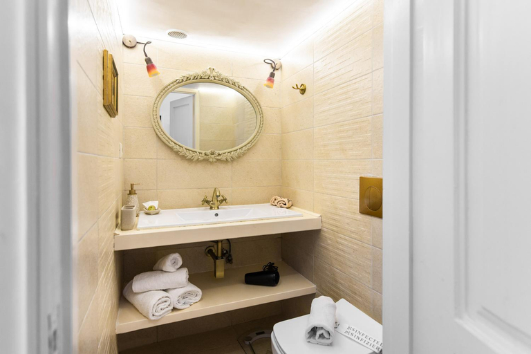 Bathroom 4, Galaxa Mansion, Central Greece