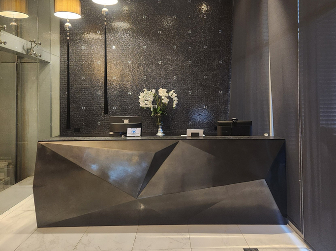 Bathroom 5, Azure Staycation by AMRS Near Airport, Parañaque