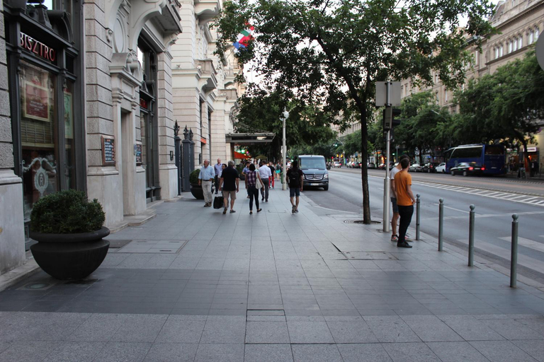 Others 2, CCC Apartments, Budapesti
