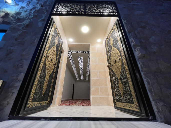 Others 5, Mansi Residence, Wadi Musa