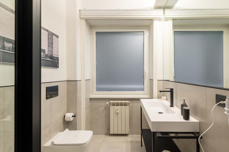 Bathroom 3, Roma Centro CDR Luxury Suites, Rome