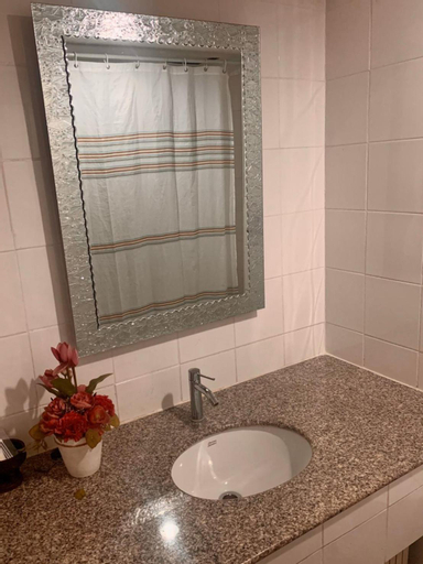 Bathroom 4