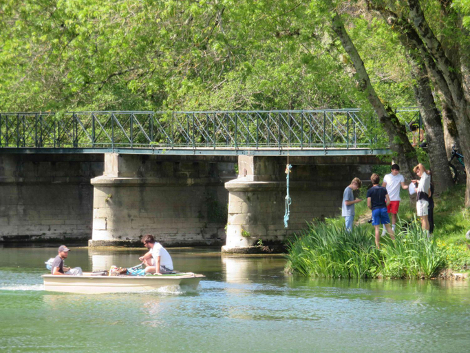 Others 3, La Maison de Riviere, Charente