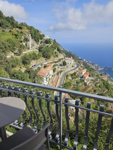 Others 5, Otium Relais, Salerno
