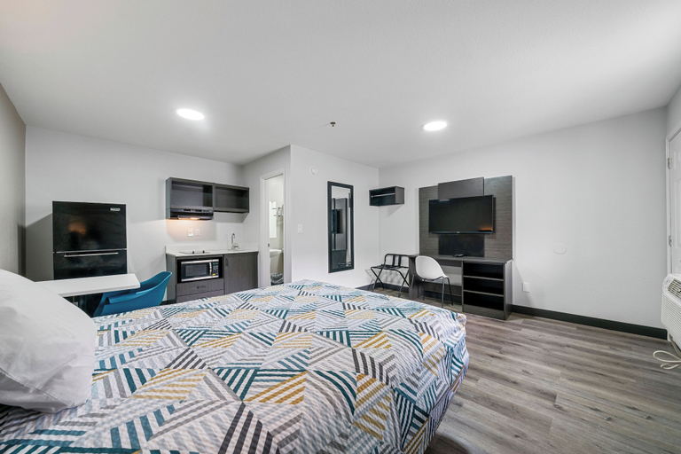 Bedroom 5, Southern Suites Cartersville, Bartow