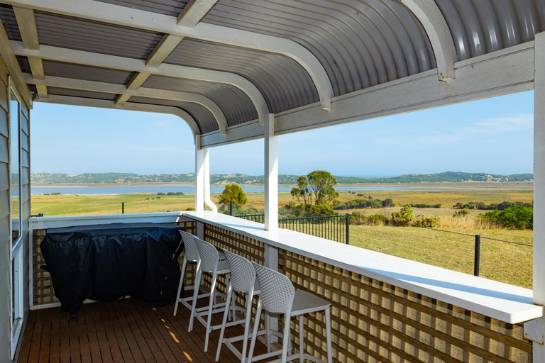 Others 4, High View Family Cottages, Moyne - South