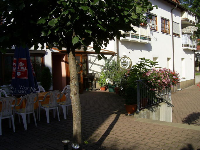 Others 4, An der Linde, Eisenach