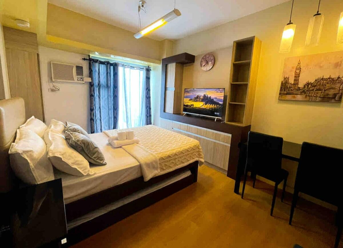 Bedroom, Condo for Shortay in Ermita near SLMC & US Embassy, Manila City