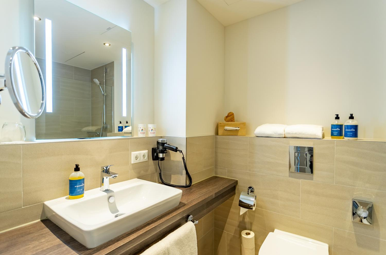 Bathroom, Familotel Strandkind, Ostholstein