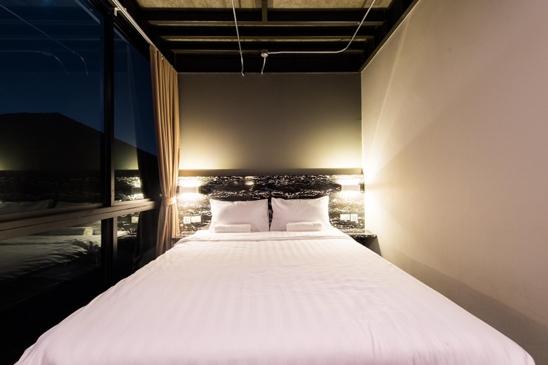 Bedroom 12