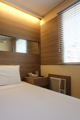 Bedroom 14