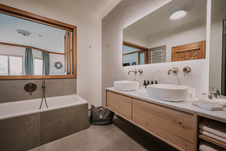 Bathroom 5, Hotel Oberforsthof, Sankt Johann im Pongau