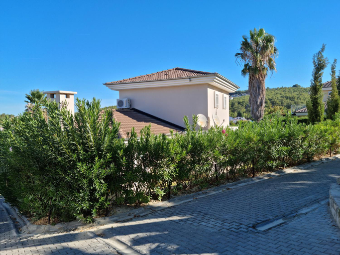 Others 2, Villa Melli-Ilay, Kuşadası