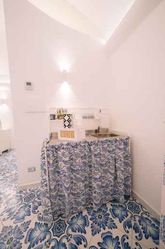 Others 3, Amalfi Residenza Centrale, Salerno