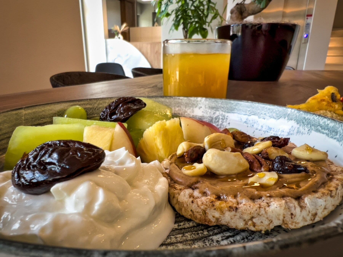 Food & Drinks 5, Wellnest Hotel, Attica