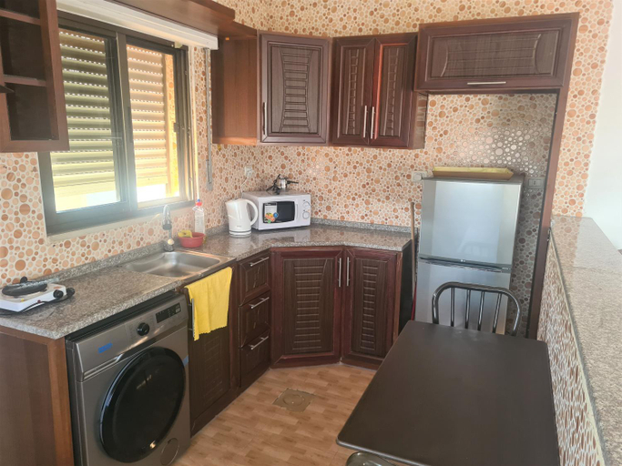 Kitchen, Khalda Rooftop Apt., Salt