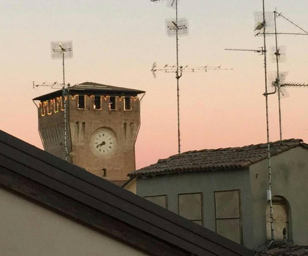 Others 2, La Casa sulle Mura, Reggio Nell'Emilia