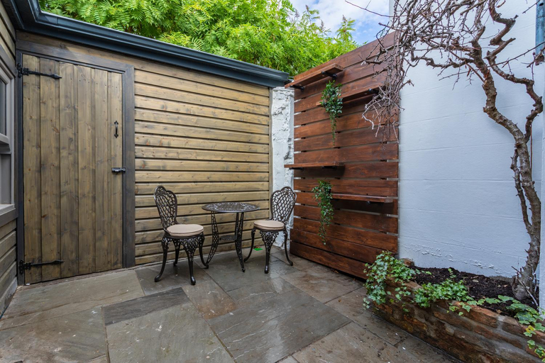 Others 5, Number 31 Boutique Townhouse