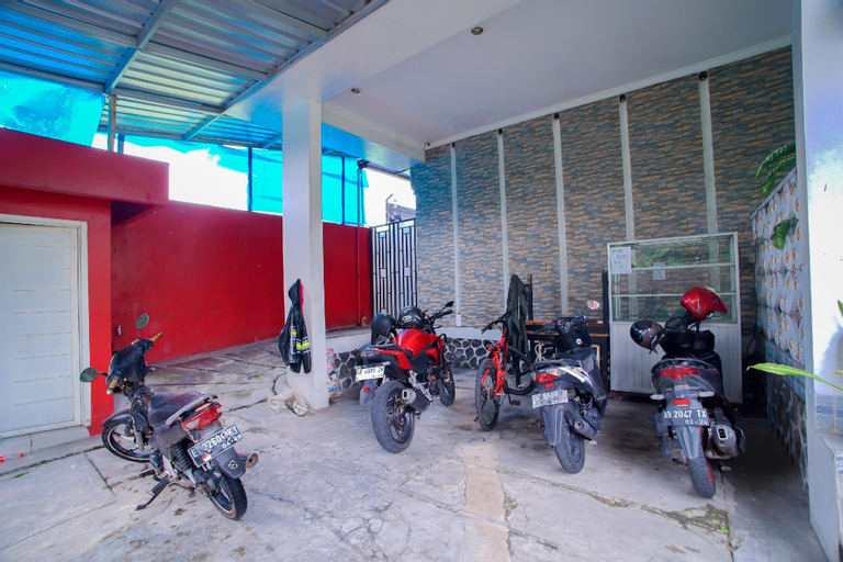 Public Area 24