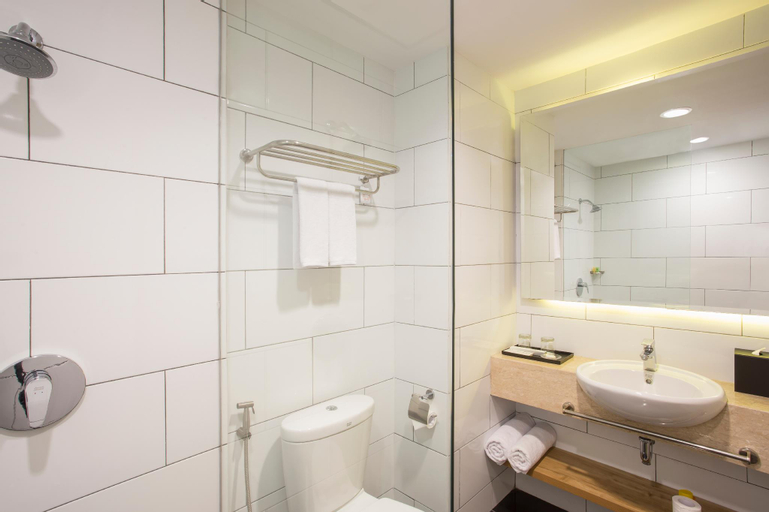 Bathroom 6