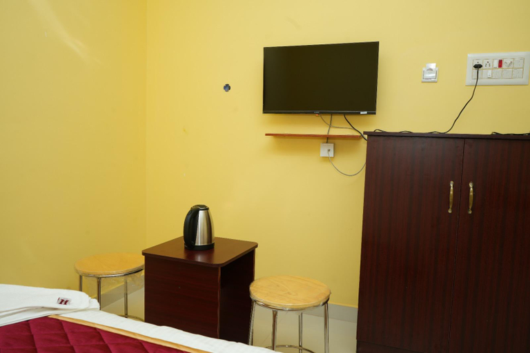Others 5, H2 Residency, Ramanathapuram