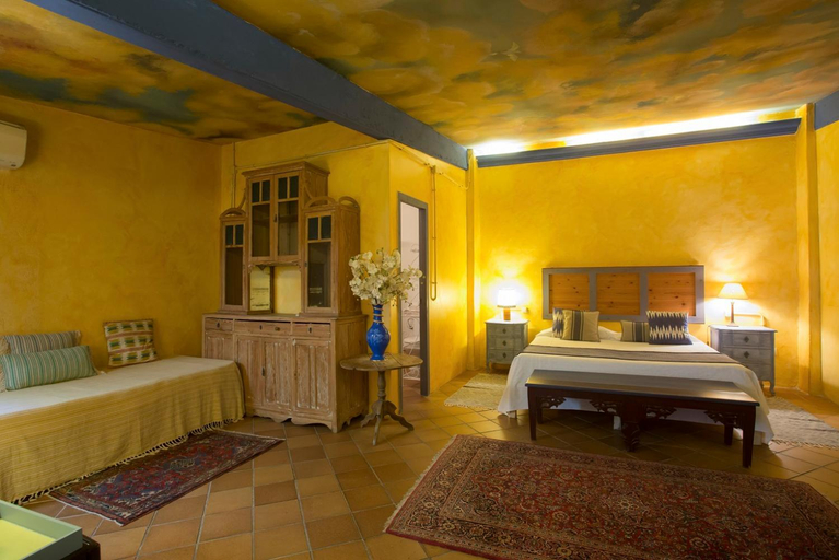 Bedroom 3, Hostal Blau, Girona