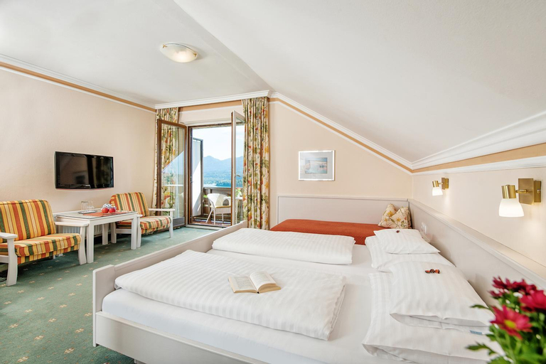 Bedroom 2, Hotel Schonruh, Villach