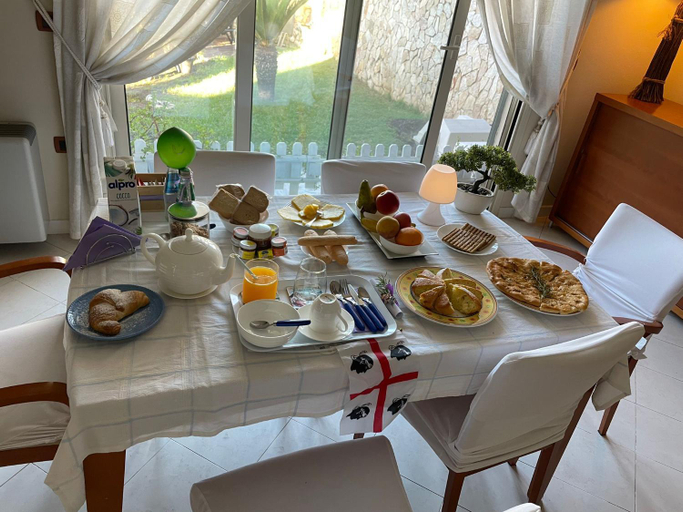 Others 4, B&B Il Sentiero, Cagliari