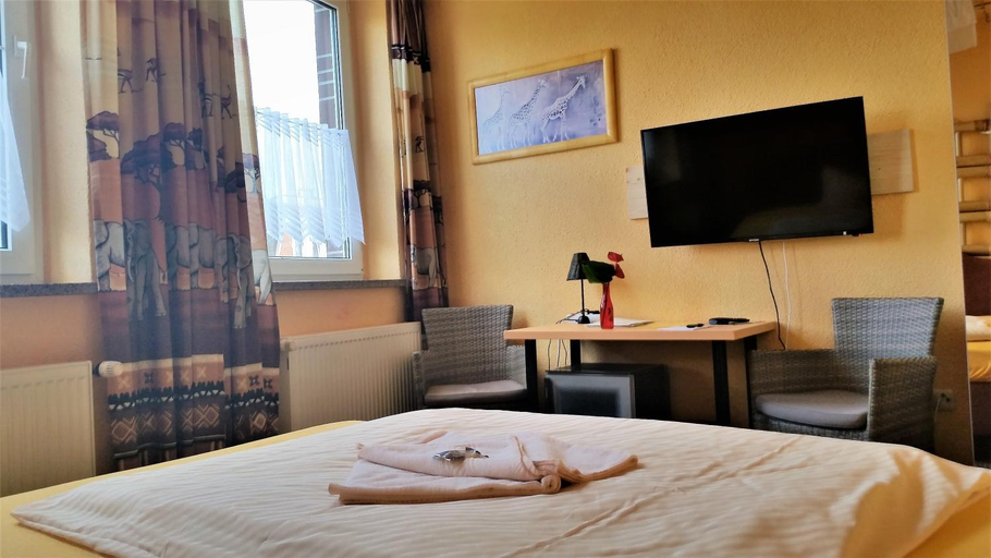 Bedroom 3, Hotel-Pension Grune Linde, Nordsachsen