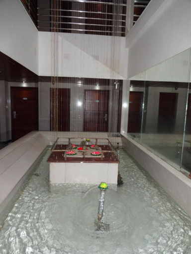 Sport & Beauty 5, Lotus A Pondy Hotel, Viluppuram