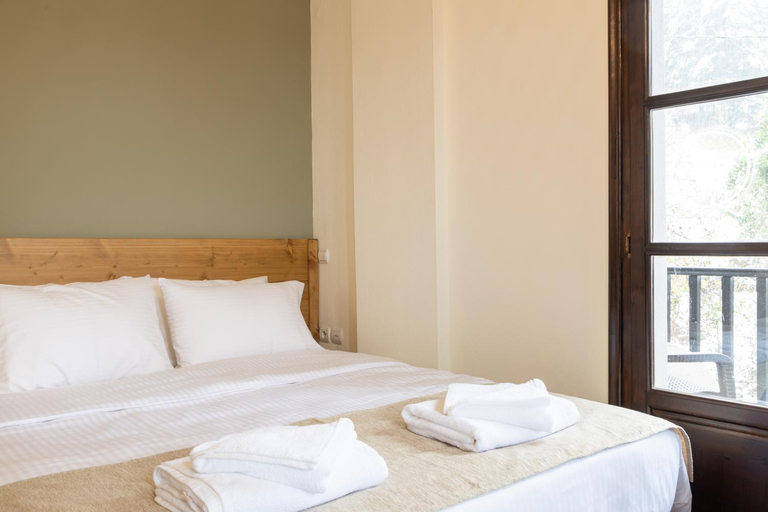 Bedroom 4, Hotel Katafigio, Thessaly