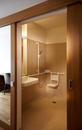 Bathroom 4, Wesenufer Hotel & Seminarkultur an der Donau, Schärding