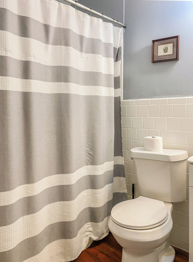 Bathroom 3, Boswell Bliss, Madison