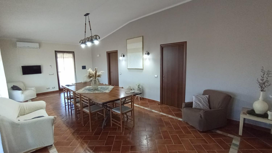 Others 5, Villa Degli Oleandri, Agrigento