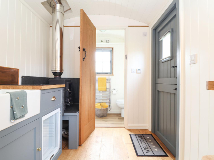 Others 3, Godrevy Shepherds Hut, Cornwall