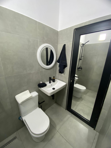 Others 2, Elti Apartment, Sarandës