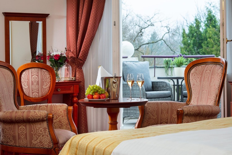 Bedroom 3, Imperial Spa & Kurhotel, Cheb