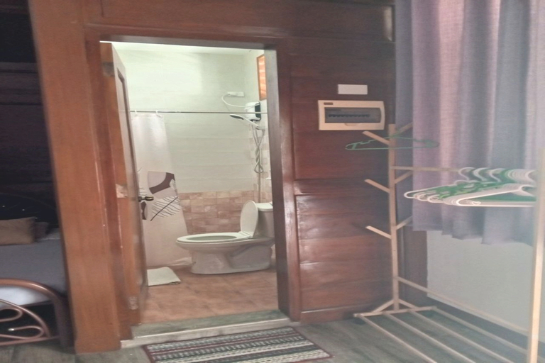 Bathroom 8